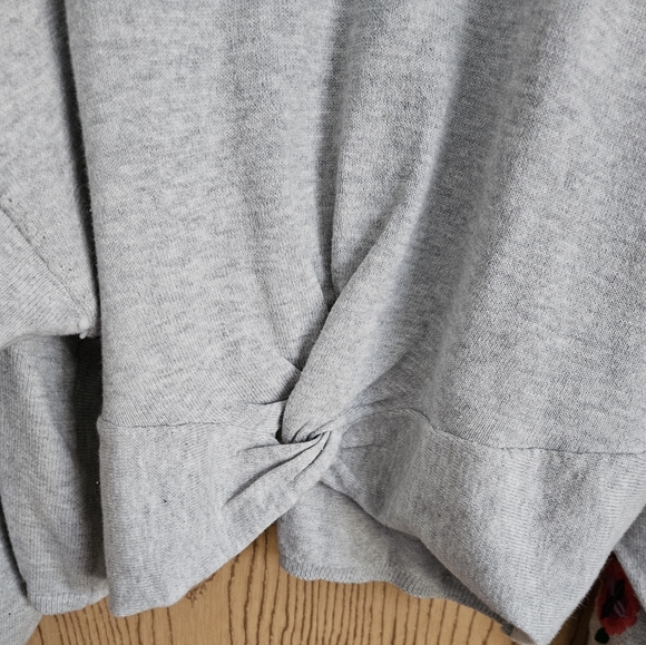 Express Size S cropped sweater NWT - Picture 5 of 5